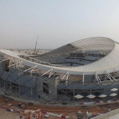 Los GB de Q345 del palmo grande de acero del estadio estructuran el tejado de 50m m con durabilidad fuerte