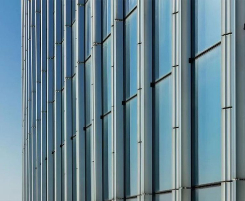 Diseño de moda Fachadas de edificios de vidrio de baja emisividad Muro cortina de vidrio de doble acristalamiento