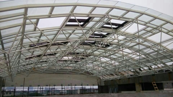 Tejado de acero de la luz de la estructura de tejado del marco del espacio de la casa prefabricada larga del palmo 0.8m m