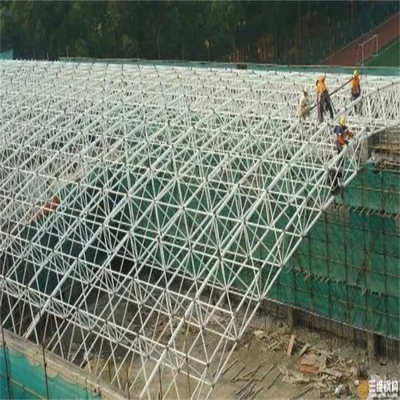 Estructura del techo del almacén de acero tipo Q355 de cables Espacio de columna de acero personalizado
