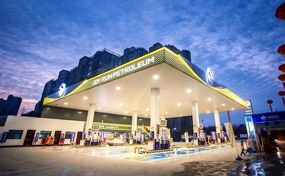 Construcciones de acero ligero para techos de gasolineras