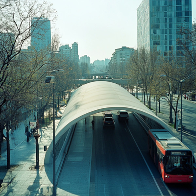 Estructura de membrana de tensión para los intercambios de transporte público