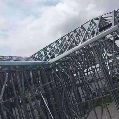Estructura de techo de armadura de acero galvanizado ligero personalizada, estándar GB
