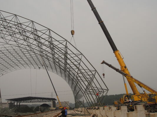 Brasil Estructura del techo del almacén que utiliza elementos de acero prefabricados para lograr un montaje y construcción más rápidos en instalaciones logísticas